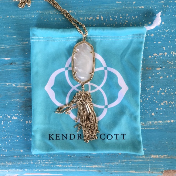 Kendra Scott Jewelry - Kendra Scott Rayne Long Necklace in White Pearl